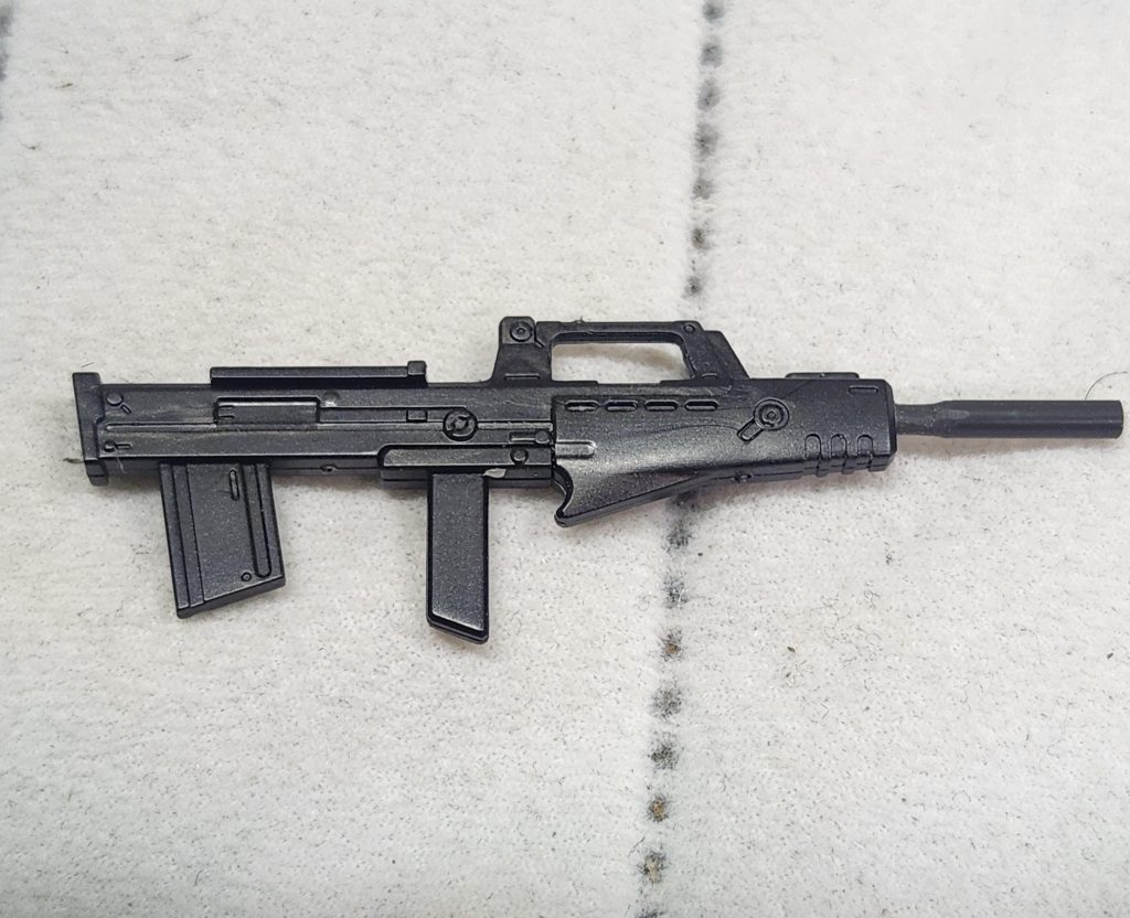 バレル部分が折れてしまったので、余分に余ってたHGのゲートを使ってフルスクラッチ