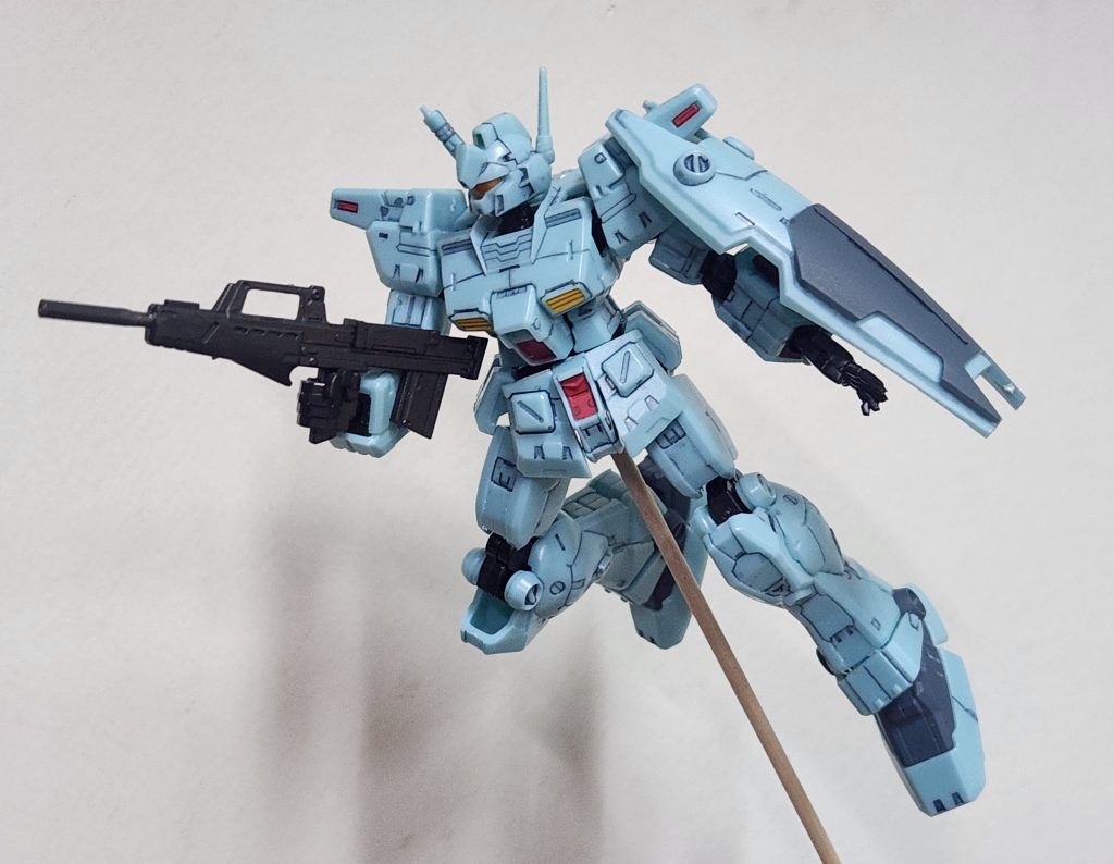 塗装前にある程度モールドを掘り直し、パネルラインの塗り分けをしやすくしました！