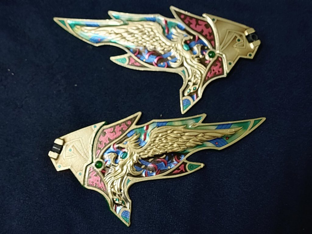 色々言われる輝羅鋼極彩シール。今回の再販もコレですが、写真のように綿棒で丹念に馴染ませて光沢クリアを吹いてやれば、ご覧の通りそうバカにしたものでもないのです。シールだからと敬遠されている方も、この機にお一ついかがでしょうか?