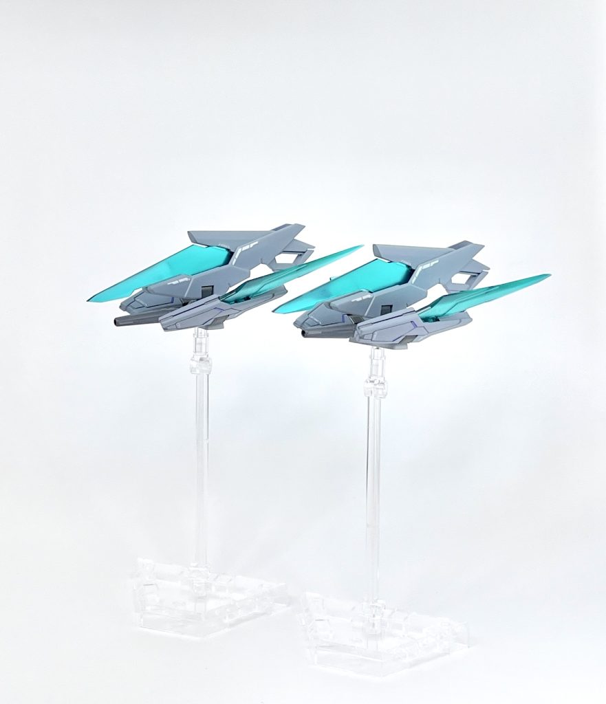 肩のファンネルは分離してサポートメカ「Fファルコン」になります!水星の魔女のウェポンディスプレイベース、おすすめです🙆♂️