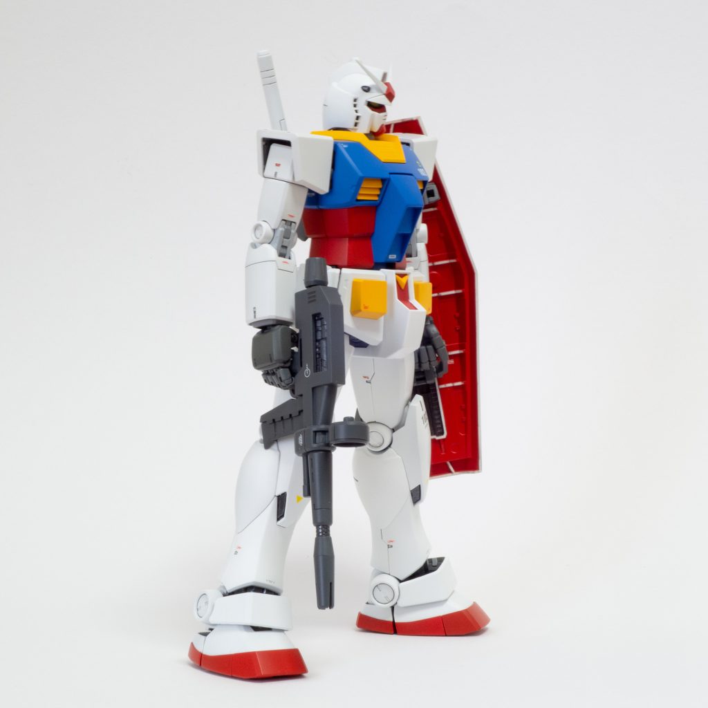 MG ガンダム Ver2.0–3枚目/制作者：mugi