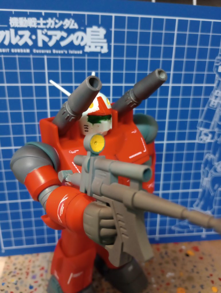 ガンキャノンはこの体型が正解な気がする。