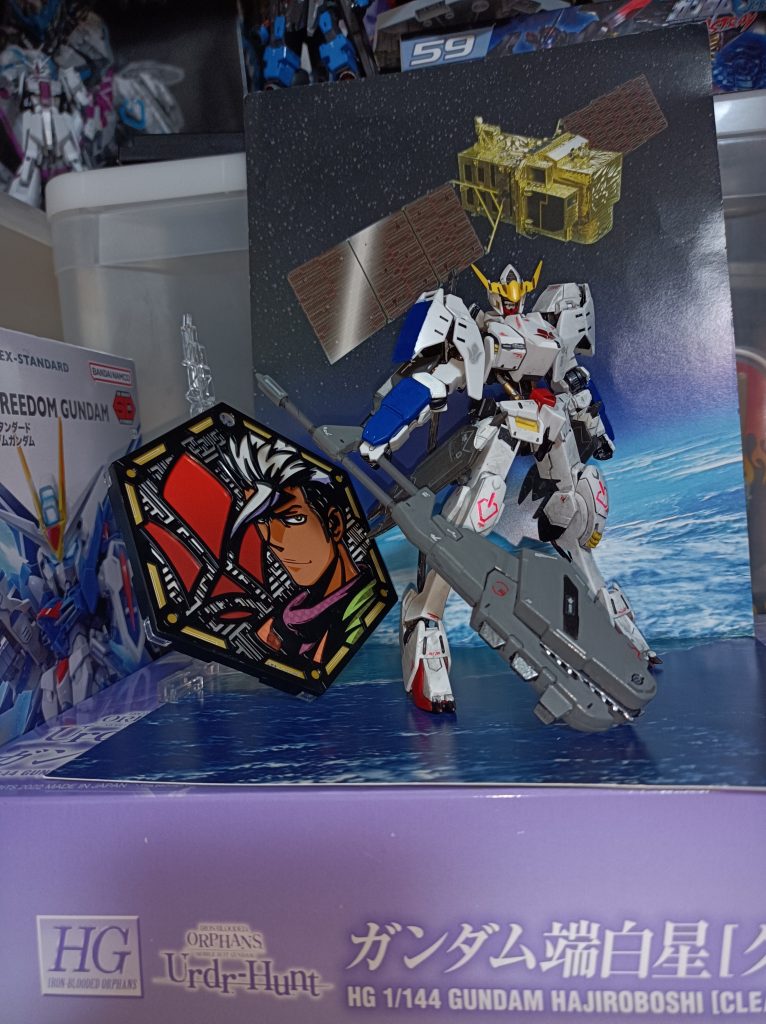 デカールを多少貼ってディテールアップしたり、ちょっとだけ、ウェザリングを施しています。止まらない男のほうは…  特に、何もしていないです。