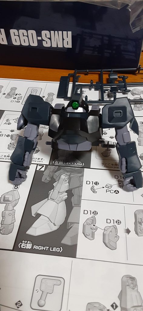 おまけ、最初ミスって、てか思い込み？でこっちのカラーのパーツ付けてましたwでもこれも良いんだよな。