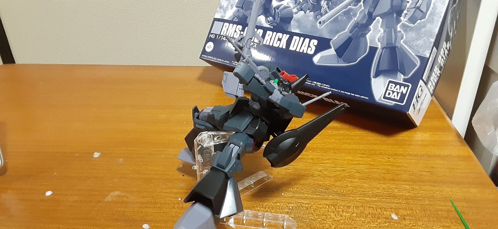 正直赤いほうよりこっちのほうが好きで、全部赤くなった時はちょっとガッカリでしたw 嫌いではないけど、このカラーが似合いすぎる