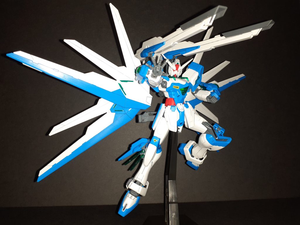 個人的にツインサテライトキャノンじゃなくサテライトキャノンが二門でダブルサテライトキャノンってのが好き