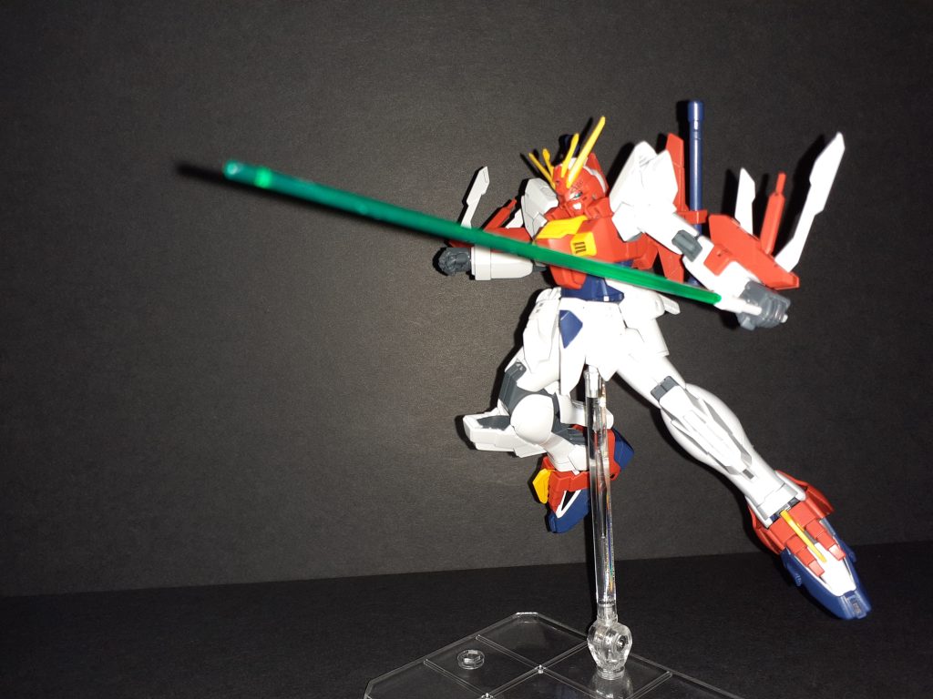 トンファーとは別にブレイジングスラッシュも。