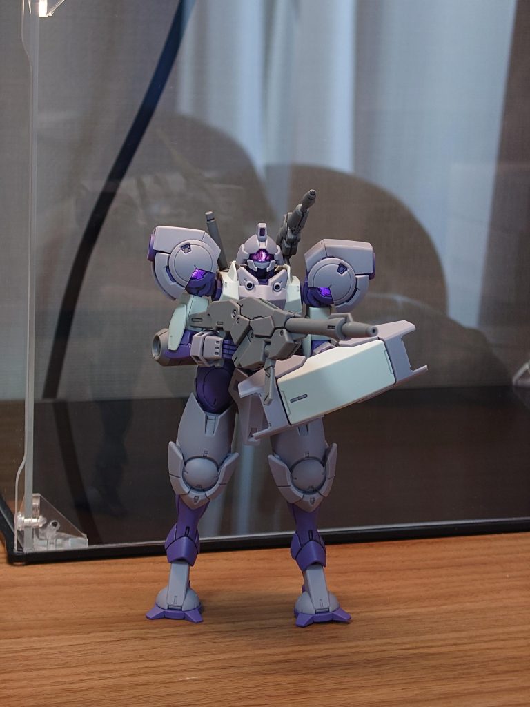 個人的には水星の魔女の量産機の中では一番カッコいいと思う！