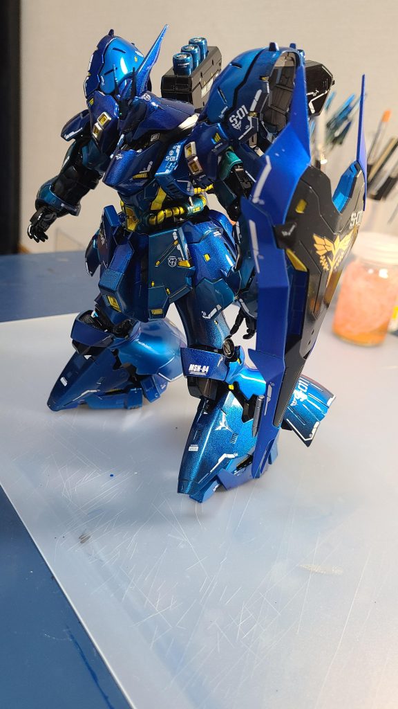 バラシの時に2つ程破損させたパーツもありますが、なんとか応急処置でごまかせてるかな?付属のデカールも一度貼ってしまったので、全て水転写デカールで仕上げてます。