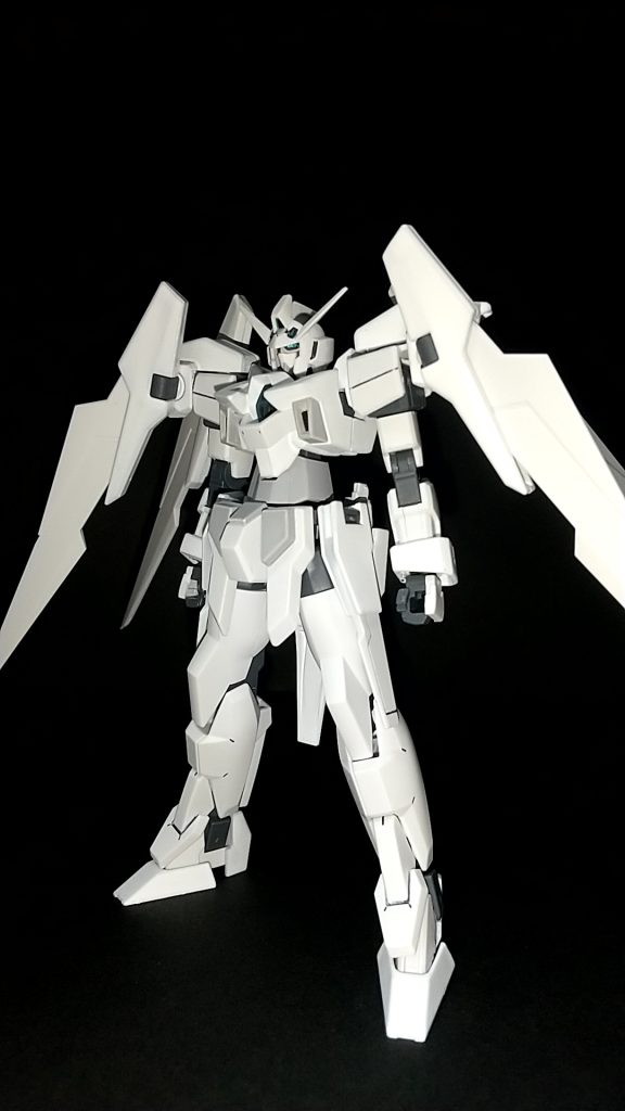 全体的に白い機体なのでフラッシュで写真が見づらいかもしれません。