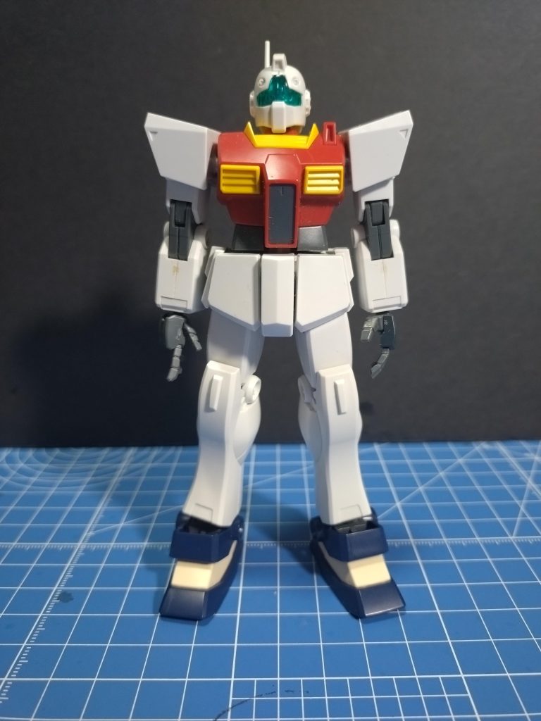 ・改造前基本的にジムⅡのままですが足首から下はネモの物になっていますこれは以前に作ったネモの改造の際に交換したからでこのジムⅡは実質的に余り物状態でした