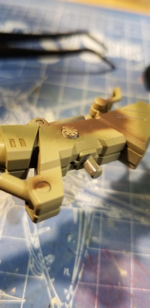 実際は見えませんが、主砲の可動軸には蓋をしています。以上、ご覧いただきありがとうございました。