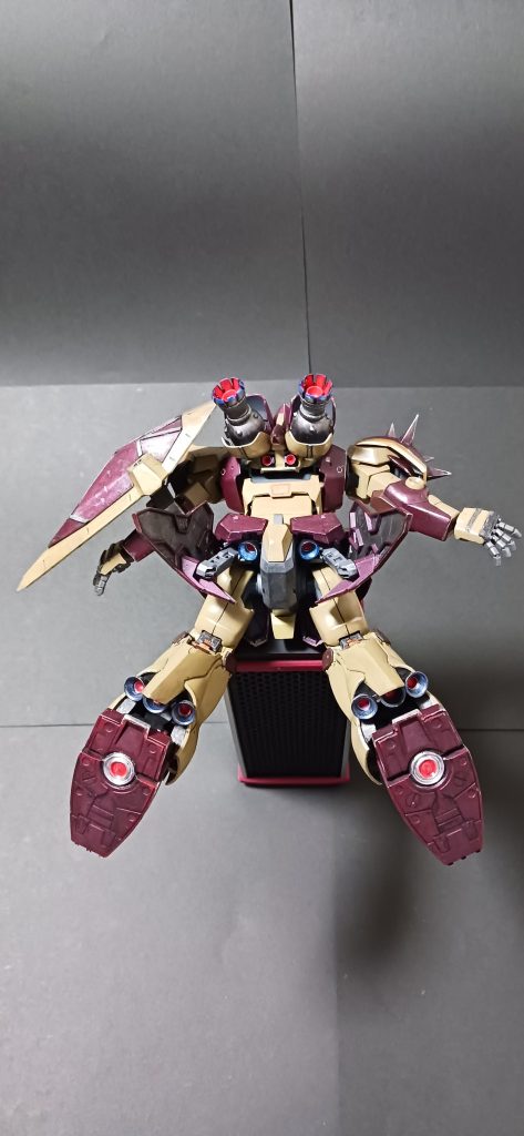 再現したかったポーズが上手く再現出来ず。緩い目で見てください…