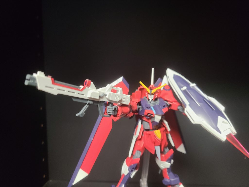 地味にシールドに刃付けながら構えるの良かったのでつい(´>∀<｀)ゝ割とこーゆう細かな芸を発見するの楽しかったですよね。