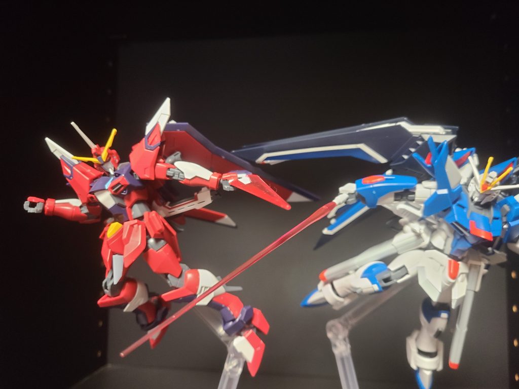 そして……これ……これねぇ、好きなシーンなんだけど上手く再現出来なくて悲しい💦やはりプラモとアニメーションの違い……かぁ……でもやっぱりイモジャはキットとしては素晴らしいし、シン向きにカスタマイズした改造してみたいなぁ、とは思ってしまう位には素晴らしいキットでした👏👏👏 