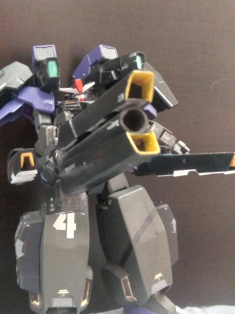 They are taken from the Seravee GN Bazooka IIs. I used pla plate and made them into more traditional looking cannons