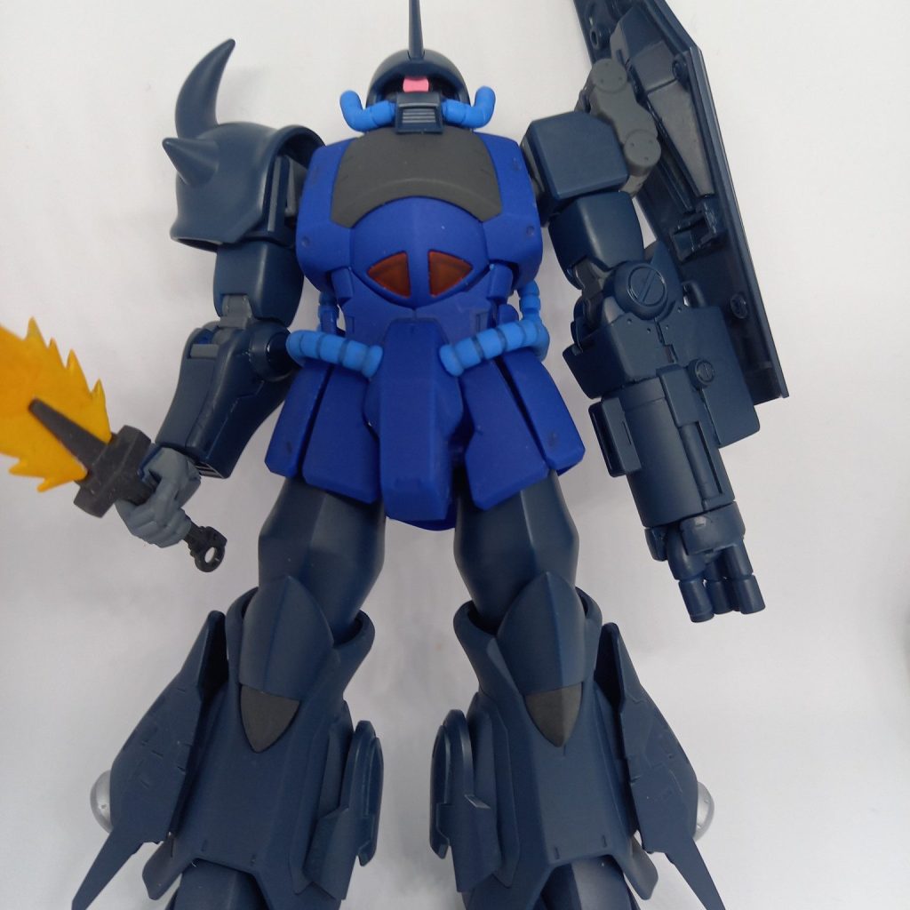 MG1/100ジオン軍高起動型ザク&グフ&グフカスタム　塗装完成品 MG 1/100 MS-07グフVer1.0改 MS-07Aグフ｜tako-yamaさんの