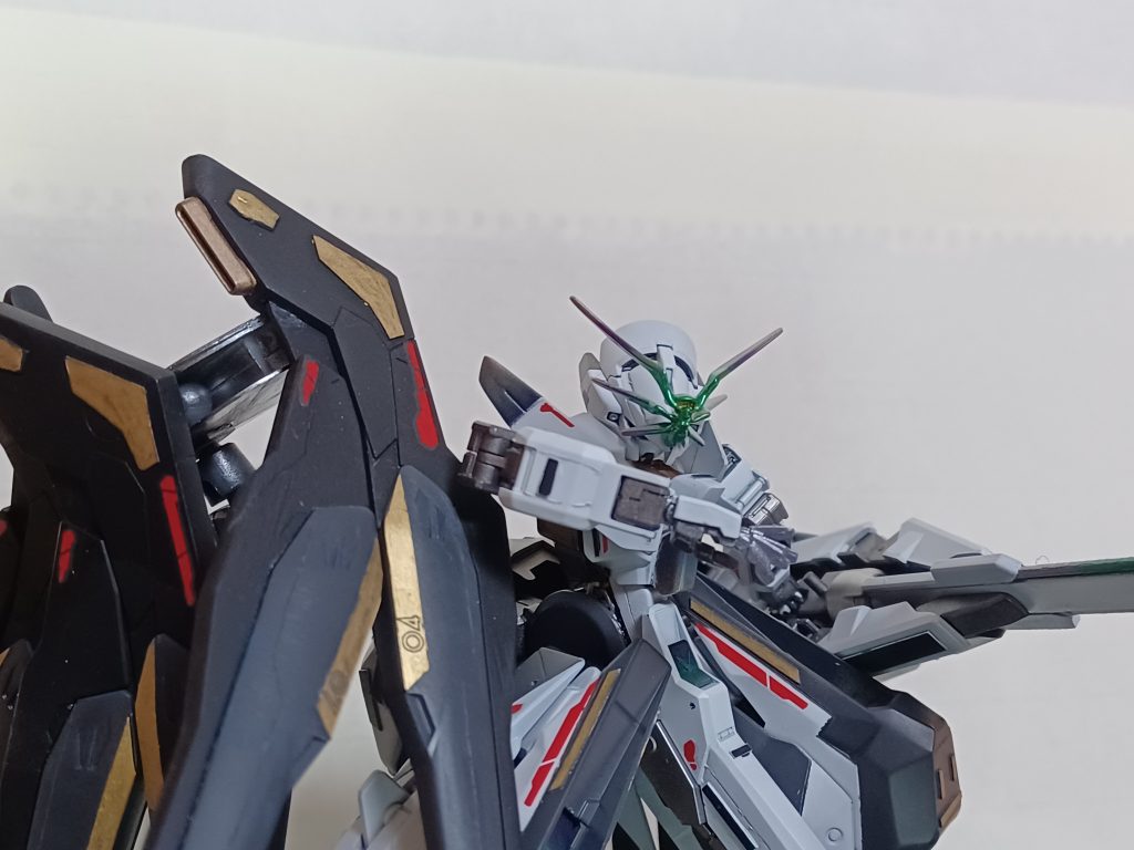 ドラグーン射出前。(見づらいですが灰色の奴がついてます。)