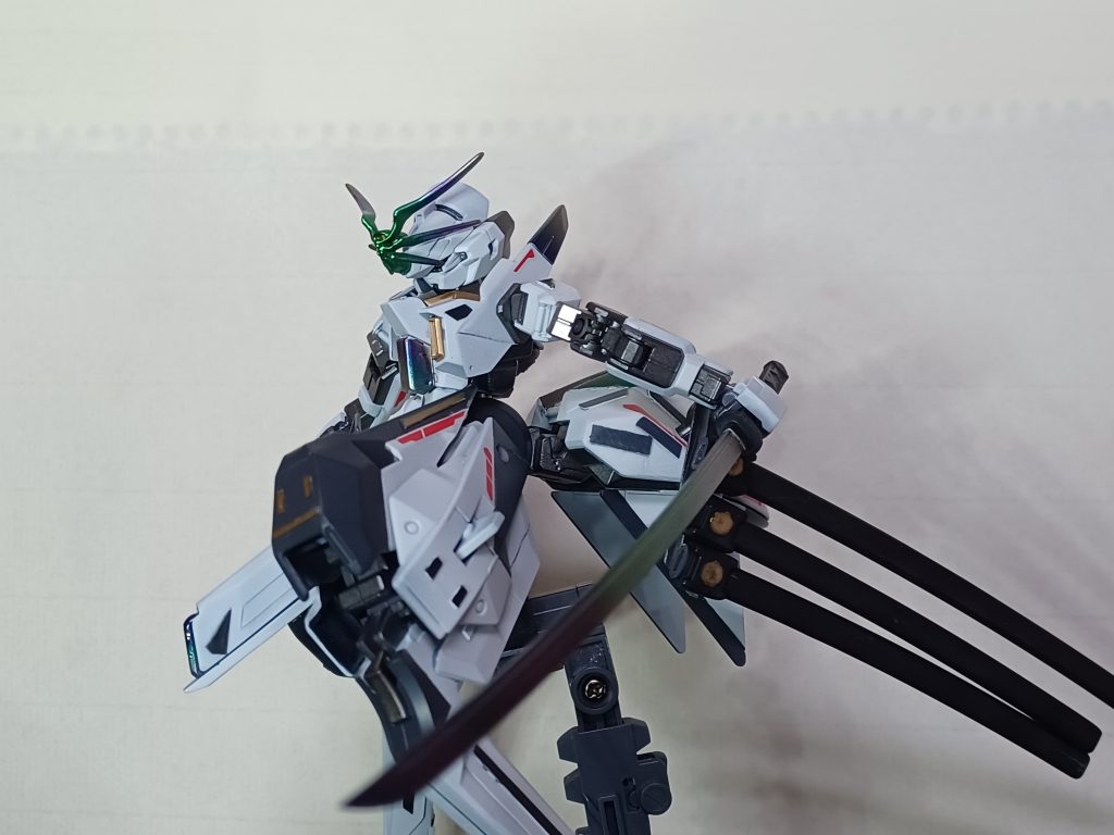 パージ!この細身の姿もかっこいい!