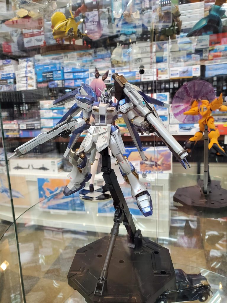 令和6年2月4日から約3ヵ月ほど、ボークス京都さんで展示して頂いております。スケールモデル売り場の円筒形ガラスショーケースでスタンバってますので、お近くの方おられましたら見てやってください。