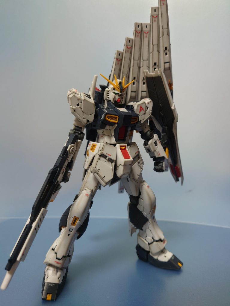 無塗装でウェザリングで立体感を出すようにしています