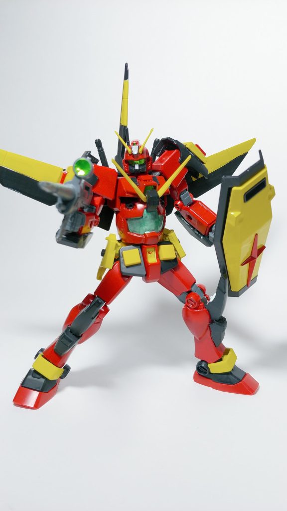 シンプルにビームライフルを構えてみる。