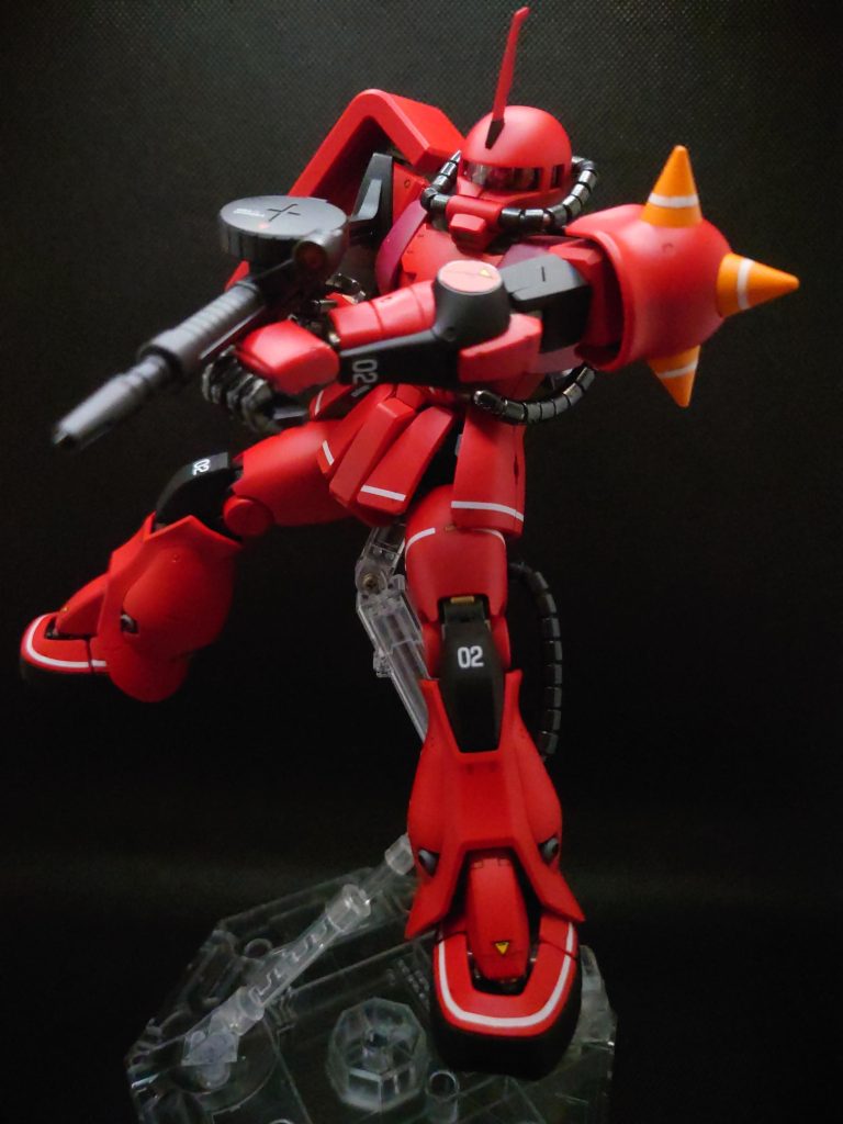 黒の部分、正確にはブラウンとグレーを混ぜたような色のようですが、取説にはなぜか「ミッドナイトブルー」と記載されてました。…あれをミッドナイトブルー?私がわかってないだけだろうか……