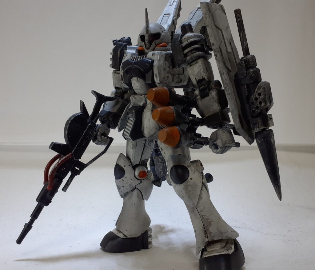 EMS-10Jヅダイェーガー全高　23.5ｍ重量　75.3ｔジュネレーター出力　2,700ｋｗ推力　27,6000kgセンサー有効範囲　8900m