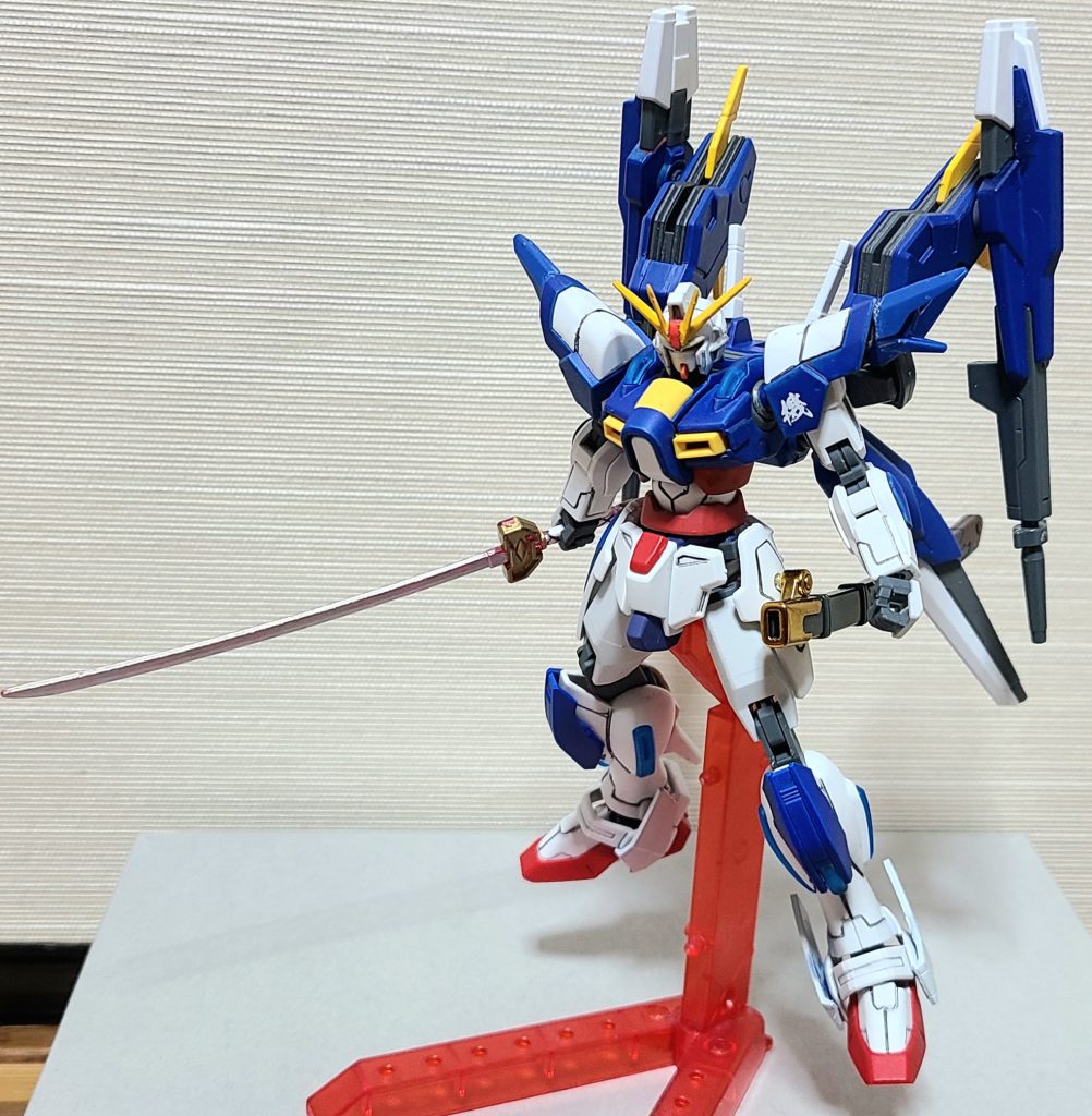 抜刀！烈空丸はレジェンドBBの武者飛駆鳥の武器を使用しています。（刀身はガンダムマーカーの月光蝶ホロシルバーで塗装）