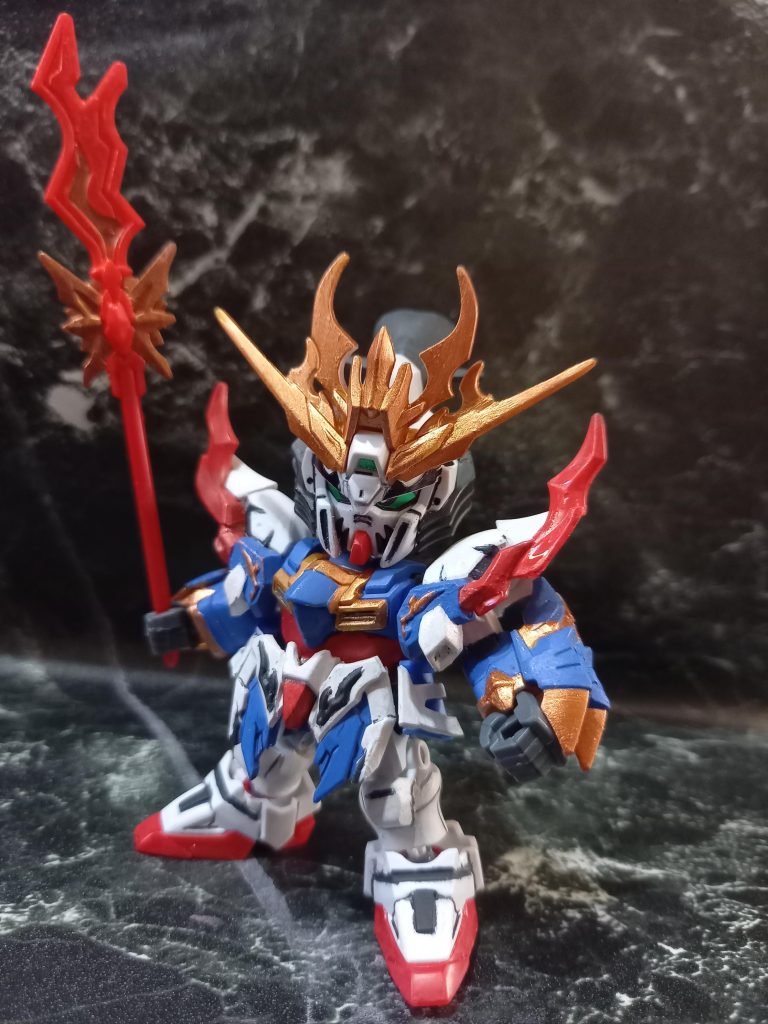 武器は蛍光オレンジ