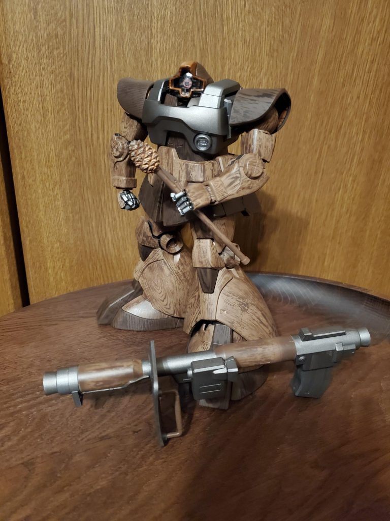 良い感じの松ぼっくりがあったのでついでに作りました。