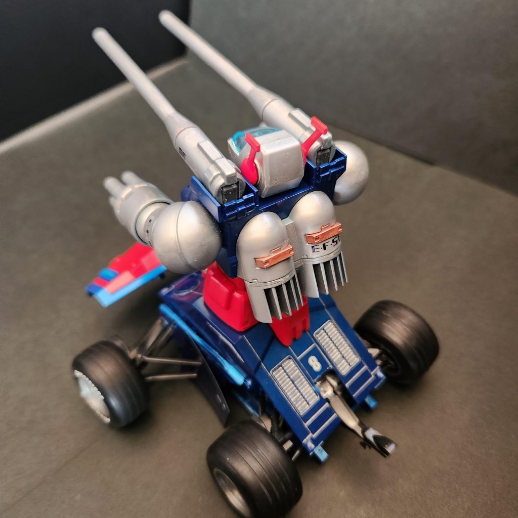 リアウイングは探しても出てきませんでした。