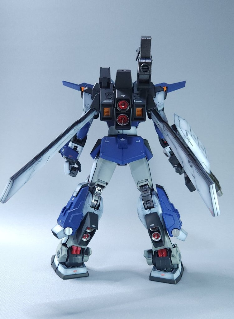 ストームブリンガーFA 背面