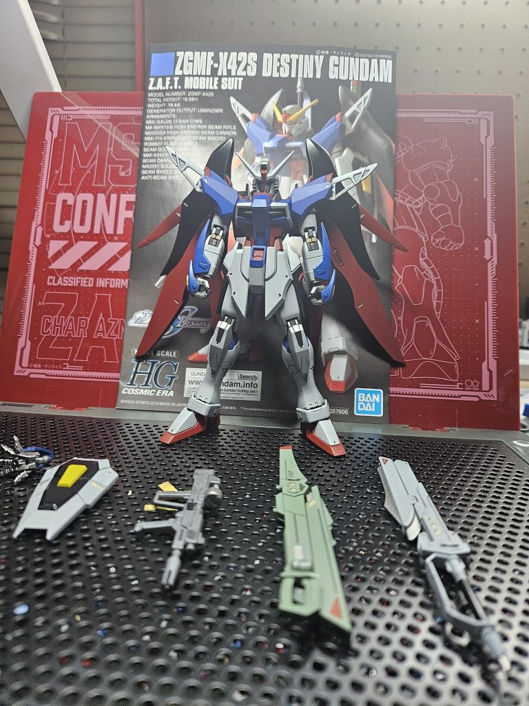 素組みから、ササッと全塗装しただけですが久しぶりに全塗装すると、大変だけど楽しかったですね😊次は何作ろうかなꉂ🤣𐤔