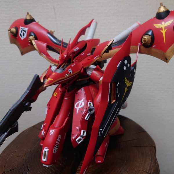 HGナイチンゲールを部分塗装で