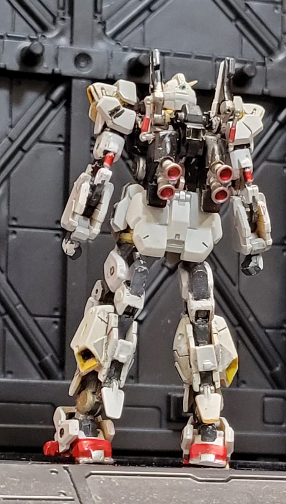 ディフェンサーと合体すると、見えなくなってしまう部分です。マークII単体でもカッコいいので勿体ないです。