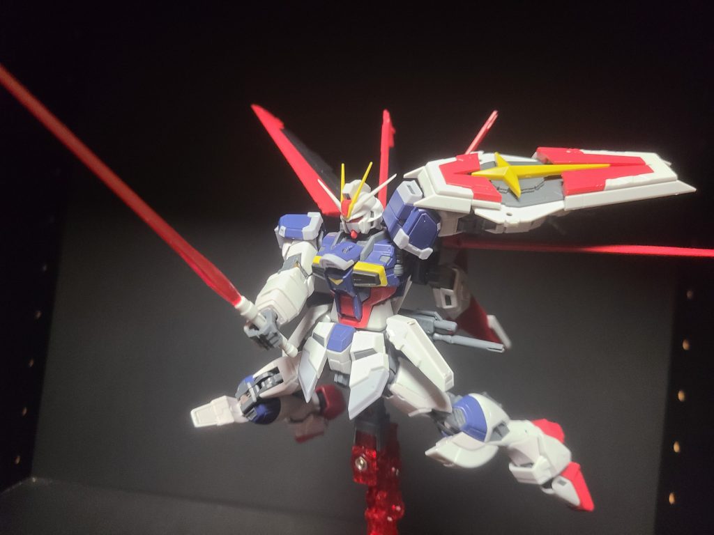 これはやってみたかった奴だけど、エンジェルダウン作戦の時の地面にいるフリーダムに切りかかるやつ🗻多くのインパルスファンを生み出した名バトルよね