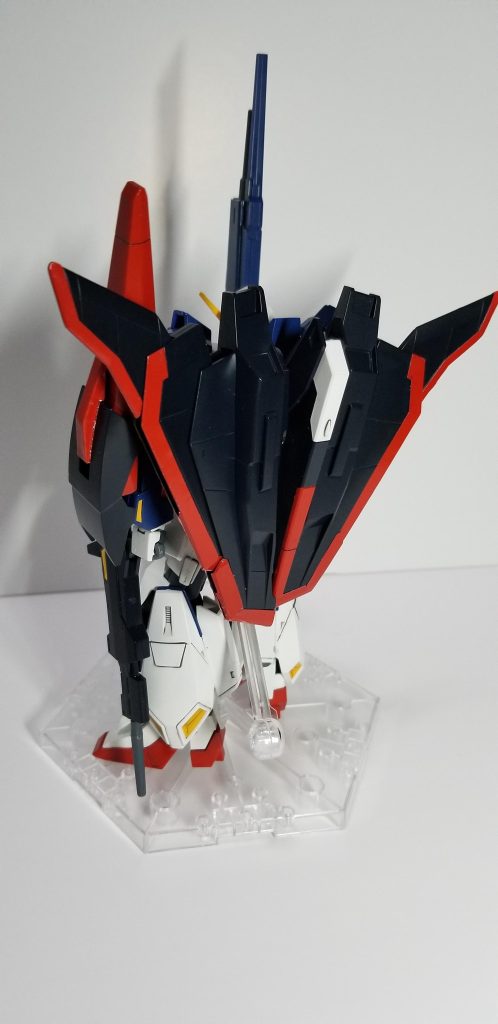 背面：スミ入れはコピック黒とタミヤスミ入れ塗料を適宜使っています。