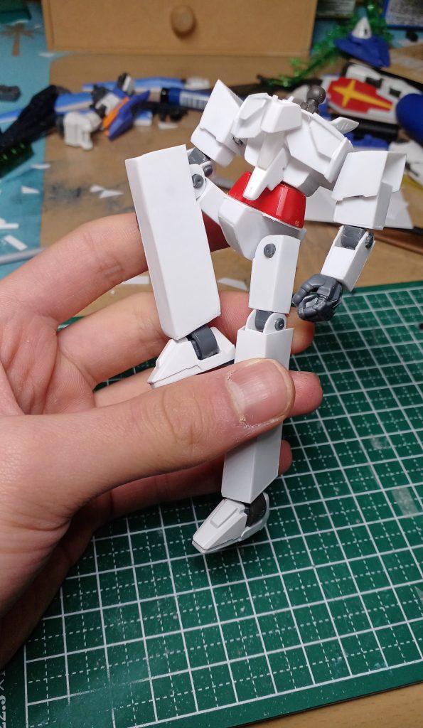 見かけによらず可動域は最高ですね!(自画自賛)