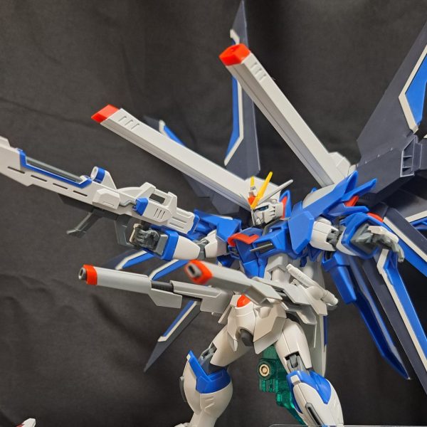 HGライジングフリーダム