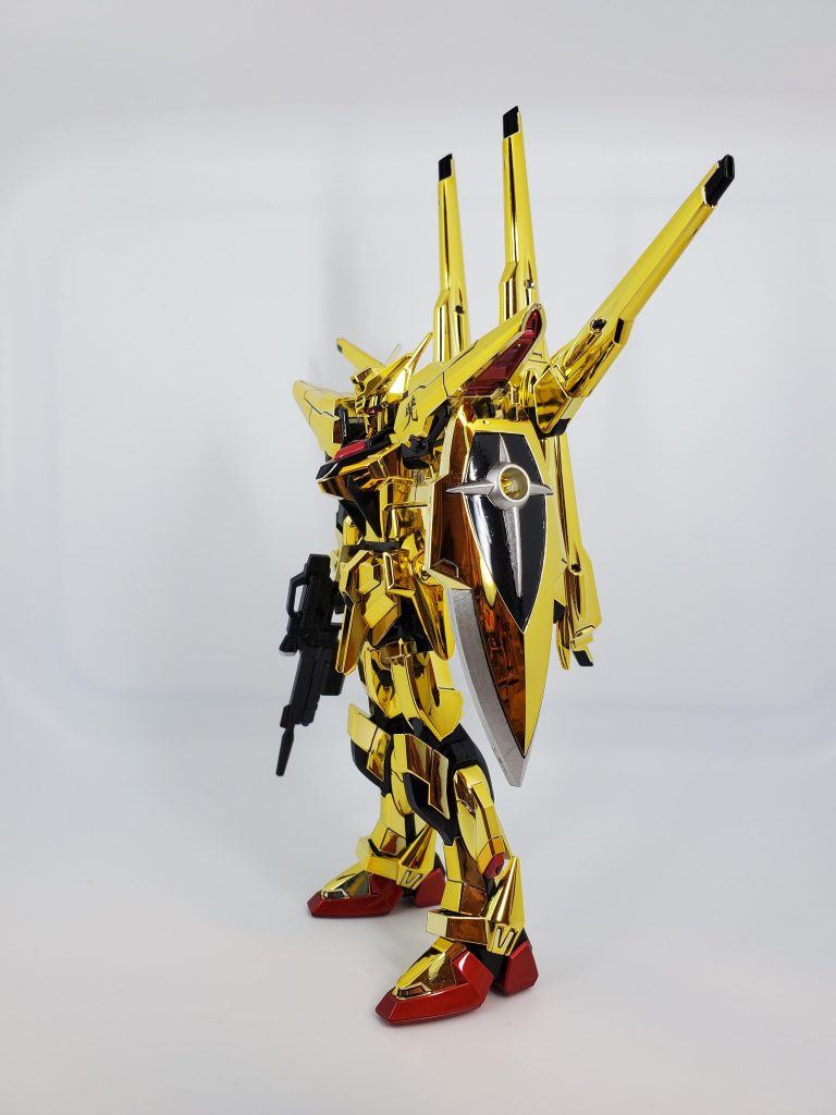 盾の塗装がかなりムズイ…