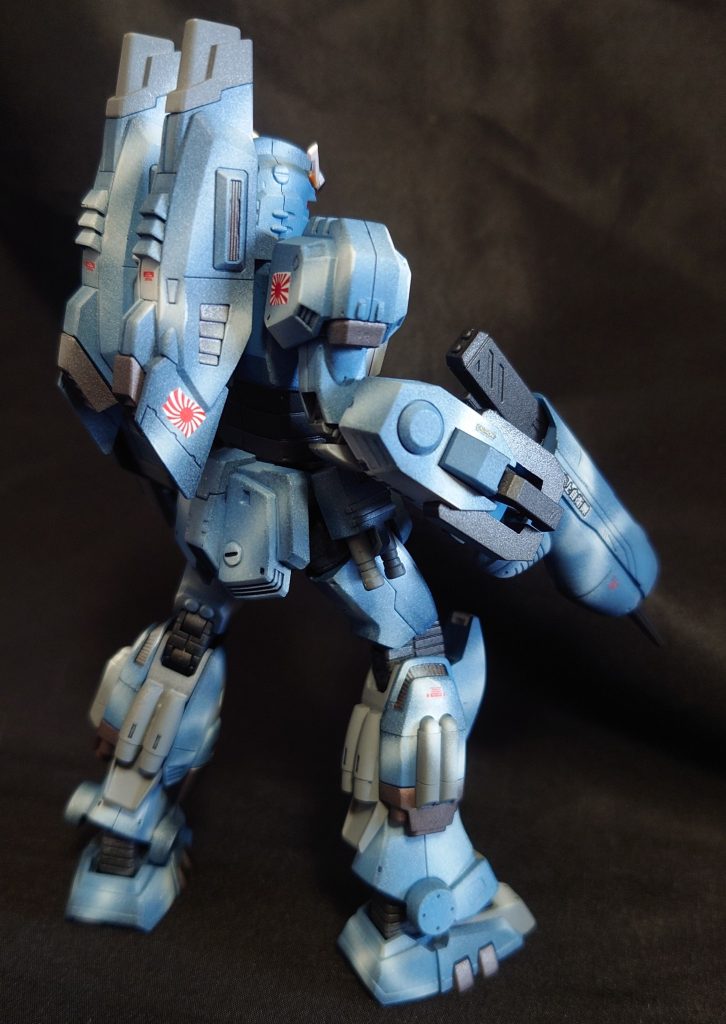 旭日旗や自衛隊の文字はデカールで表現。