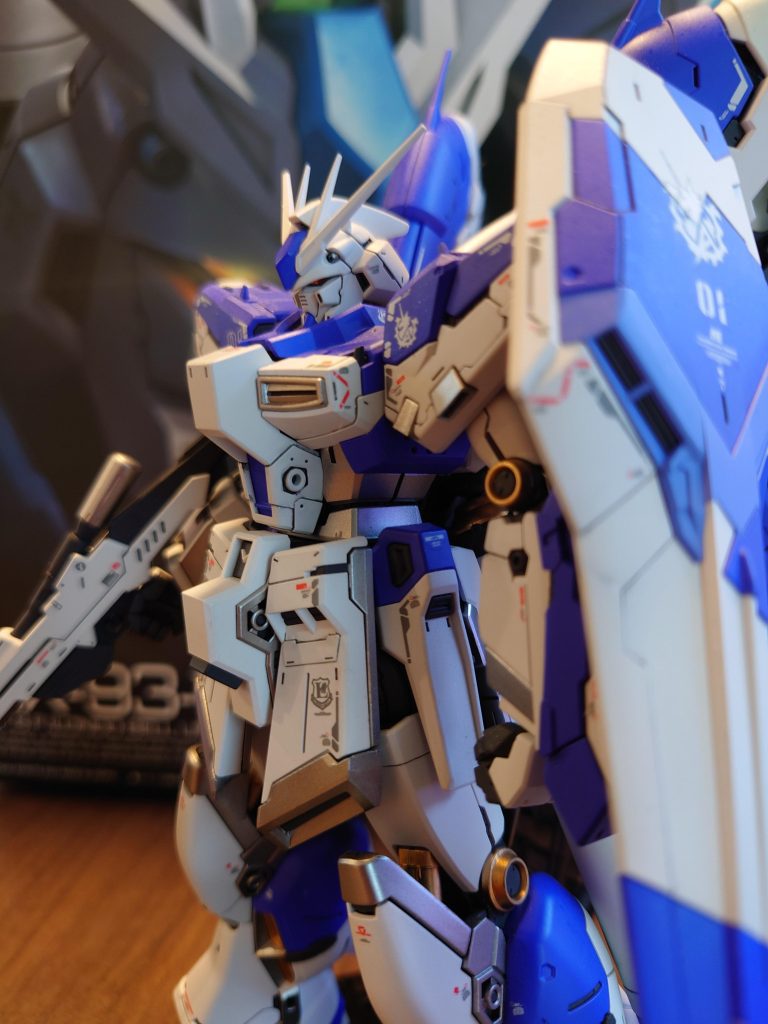 RX-93-ν2–3枚目/制作者：RX-1984