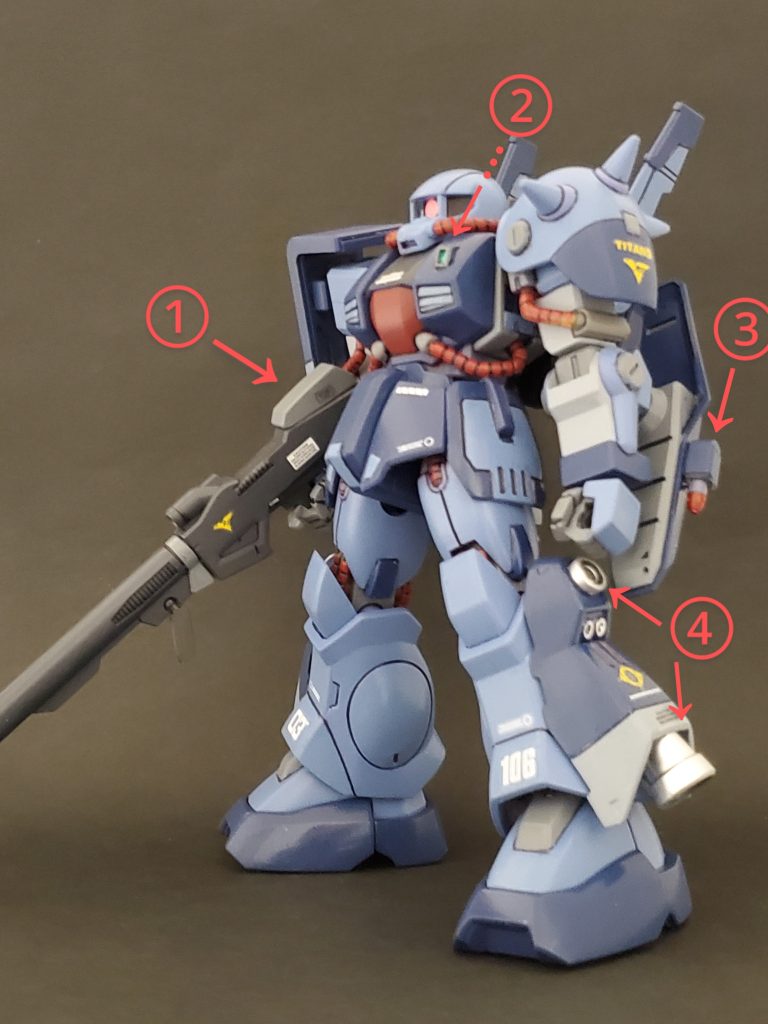 今回は温存していたハイザック(連邦軍カラー)をエースパイロット向けの機体、高機動型として妄想たっぷりで制作しました~😊🎶まずは改修ポイントから👍今回の改修ポイント~🤩①スペシャル武器としてアメイジングケンプファーからロングレンジライフルを頂戴しました😎✨ライフル後部にはエネルギーパックを取り付け❗これは旧HGUC MkIIのシールド裏にあるEパックを切り取って接着しています😆🎵②細かすぎて言わなきゃ判らん💦レベルですが左胸の緑センサー?部分にフチを着けました😅RX-78-1のアンクルガードに使った物と同じ物を着けました❗ささやかなディテール🆙です🤭③余剰パーツの四角いポリキャップを流用して、シールドの両脇にミサイルランチャーを配備❕ミサイル自体はNo.40ザクのフットミサイルです🙌✨④足サイドのバーニアパック?のディテール🆙上部の丸い部分を削り落とし、サイズの合う丸いバーニアを着けてサイドバーニア~🎶そして、足の裾部分のバーニアは大きいバーニアに交換👍両方ともコトブキヤさんのパーツを使用しました😎✨