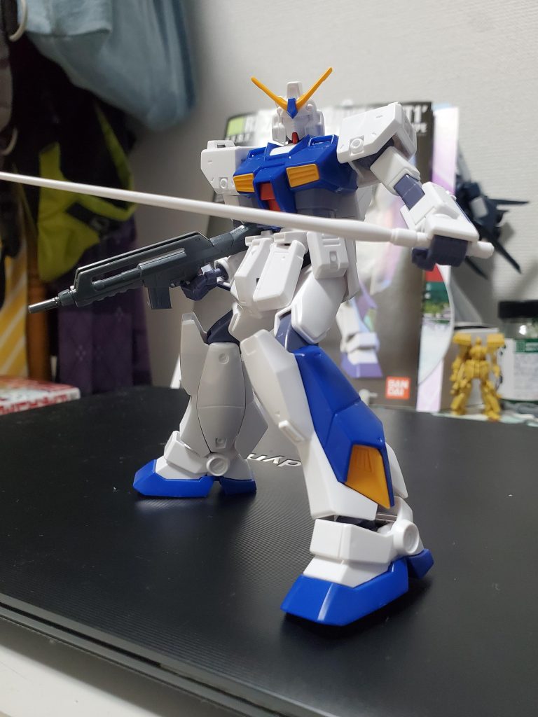 昔のHGあるあるの単色成型ビームサーベル