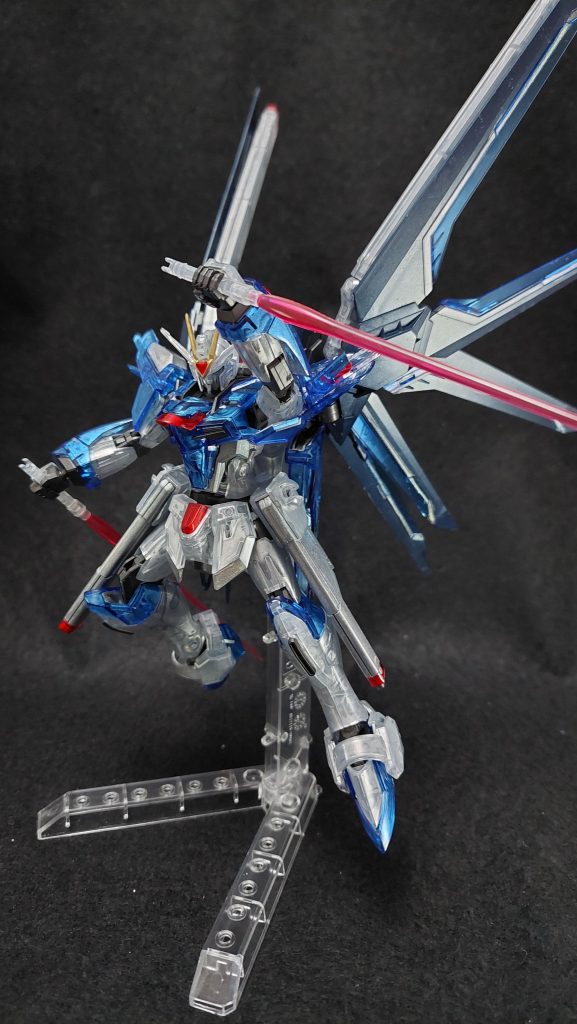 ライジングフリーダムガンダム(クリアカラー)–6枚目/制作者:闇鍋はにわ