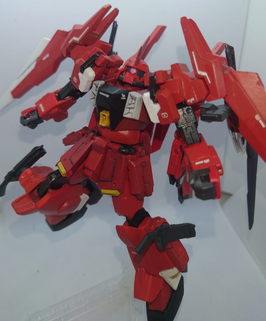 スジボリ追加、各部延長、可動域の追加など、本体への大掛かりな改造を施したのは初めてですが、個人的にお気に入りの作品に仕上がりました。