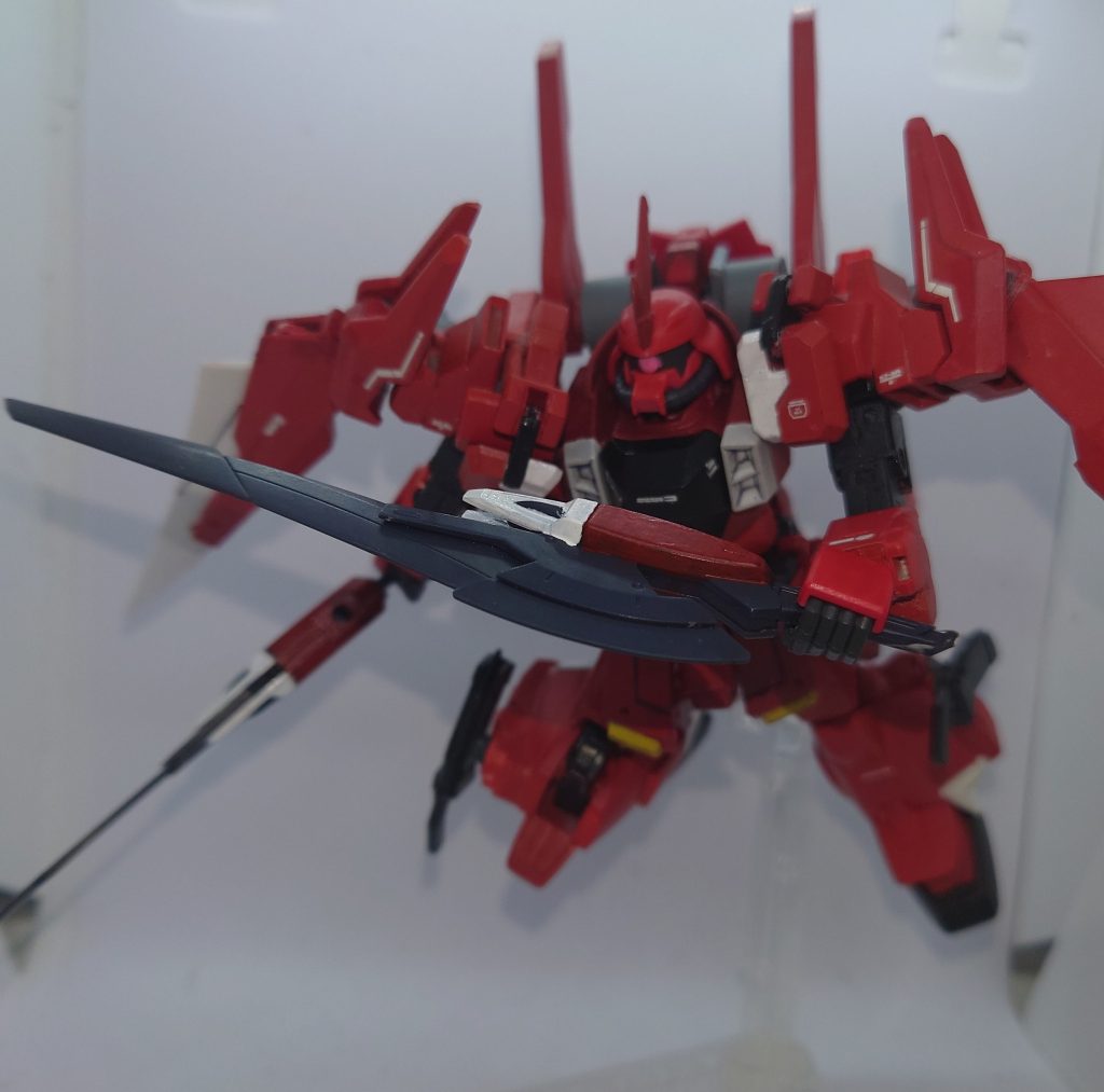 武装1:ウイングスラッシュ主武装となる二振りの長剣。マーズフォーのスラッシュブレイドの流用なので、性能的にも大きな変化はない。