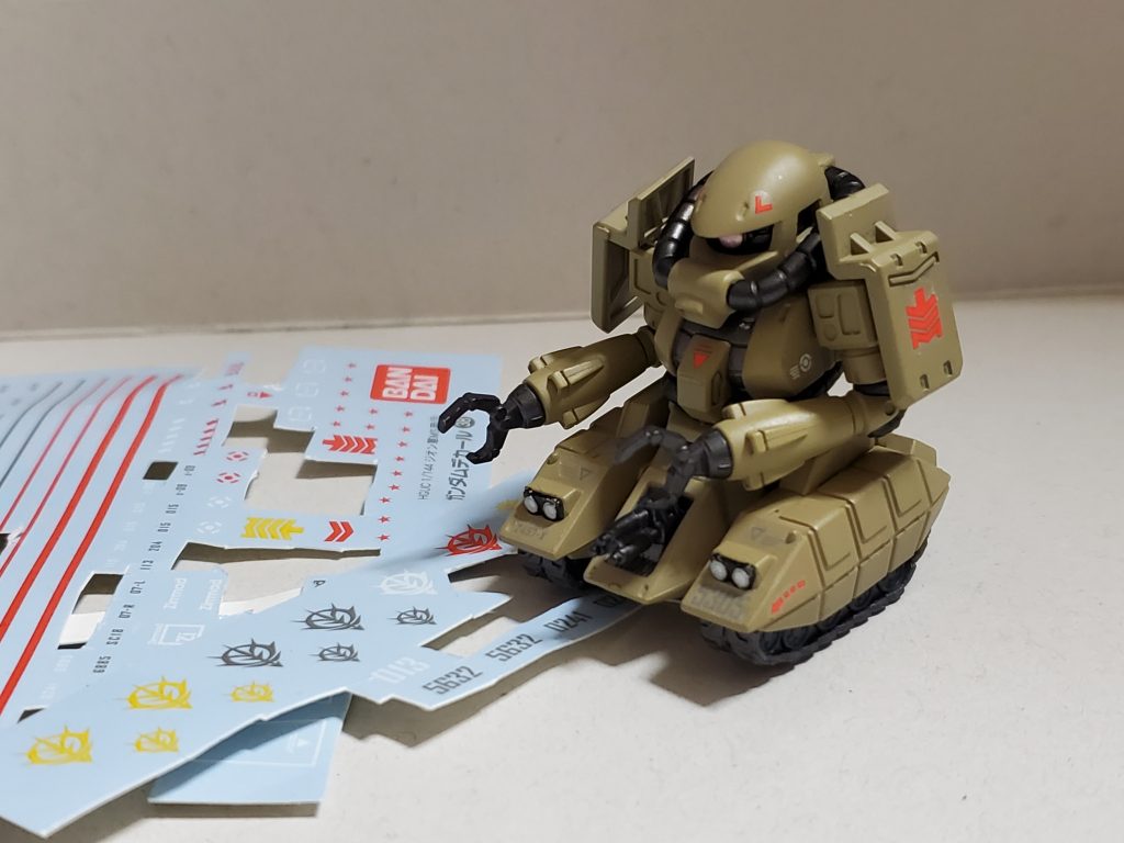 手持ちデカールをテキトーに追加