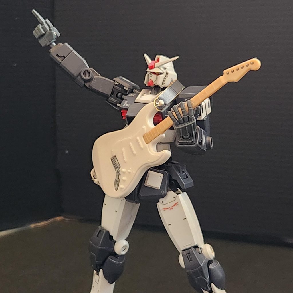 観客煽ってます。